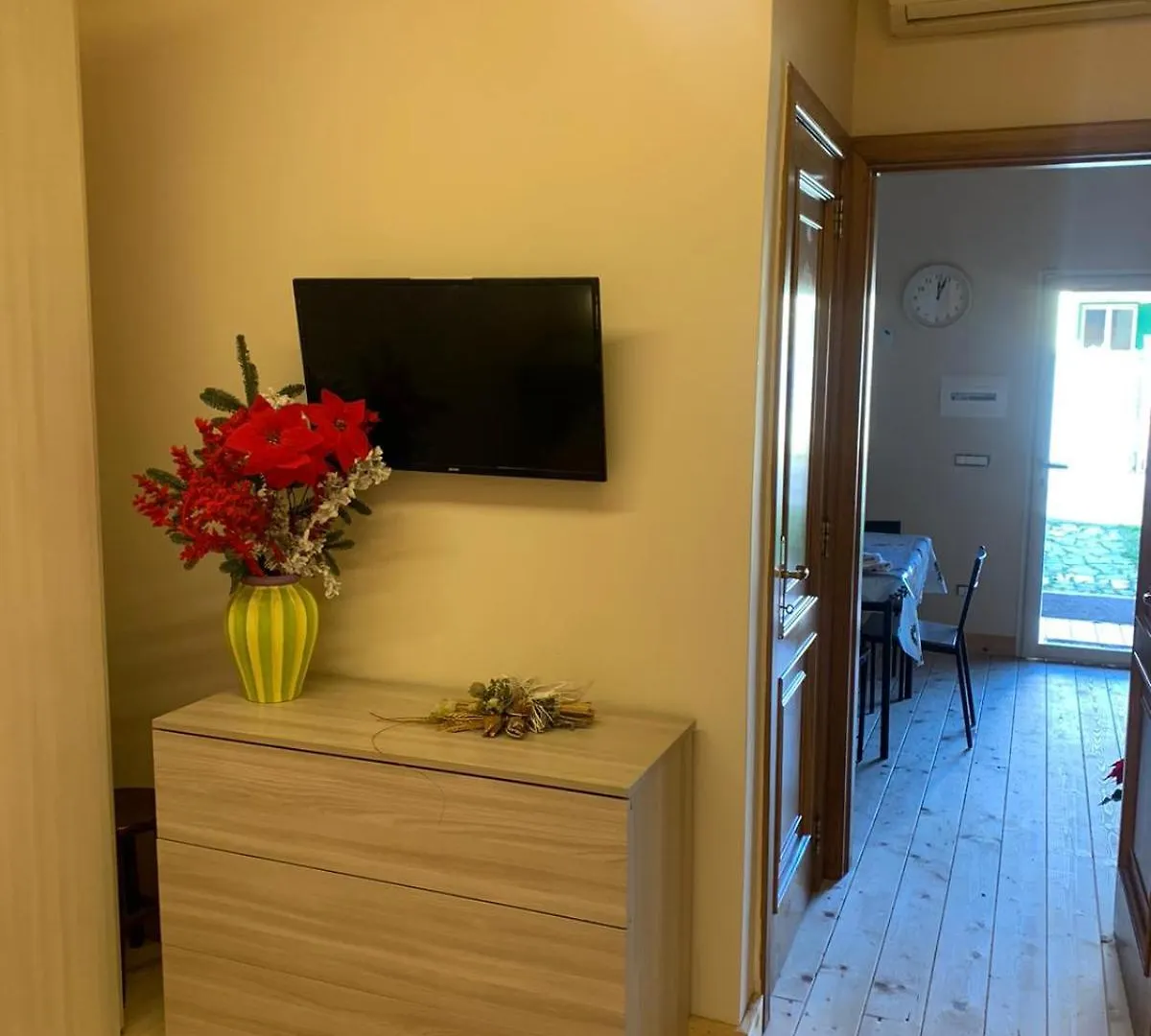 La Depandance Bed & Breakfast Marano di Napoli 0*,